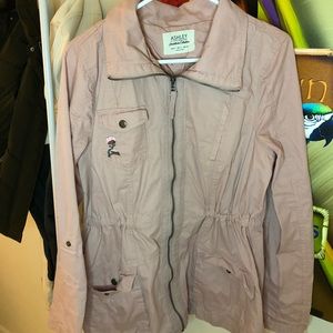 Women’s light pink jacket